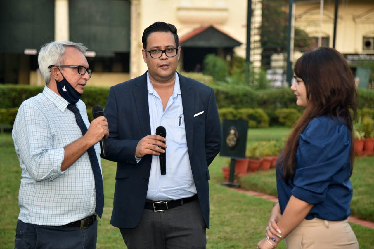 Speaking at a public event